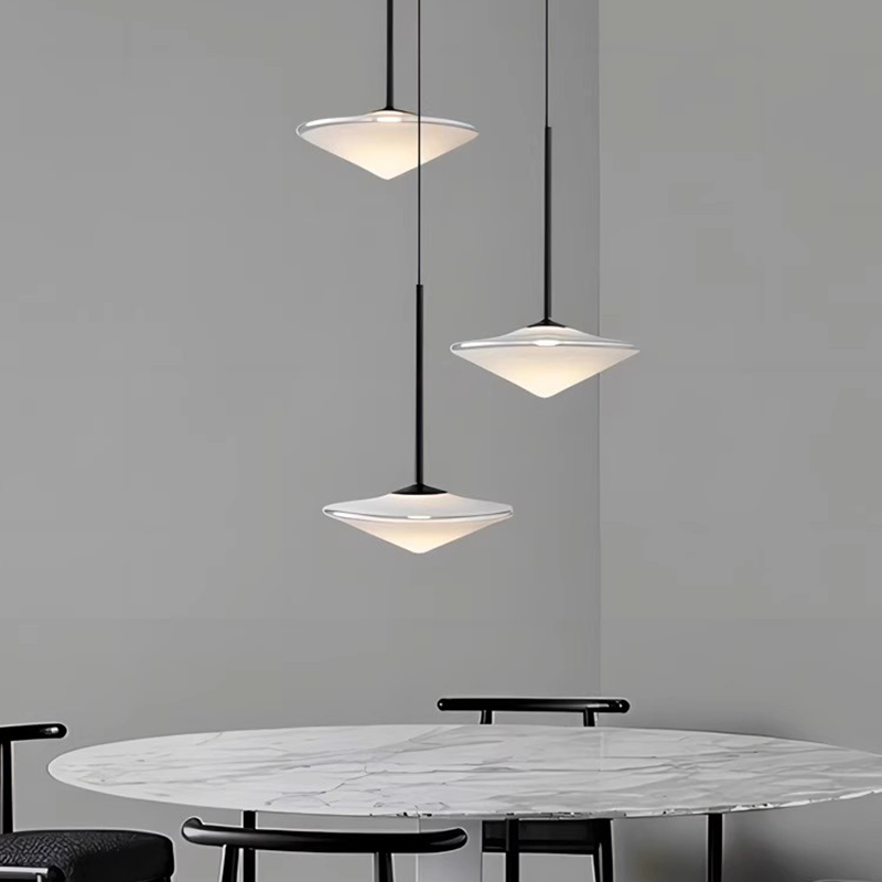 Moderne fliegende Untertasse G – Desk Setup White Bewertung und Preis